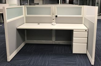 Picture of 6' Powered Straight Surface Cubicle Workstation