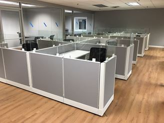 Picture of Cluster of 10 Person Station, 6' Powered Cube Workstation