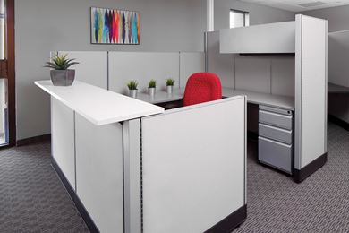 Picture of 6' x 8' Powered U Shape Reception Cubicle Station